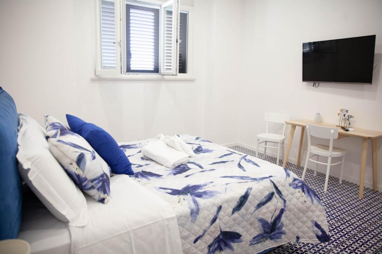 Ferienwohnung White Blu House - Massa Lubrense Sorrento Exterior foto